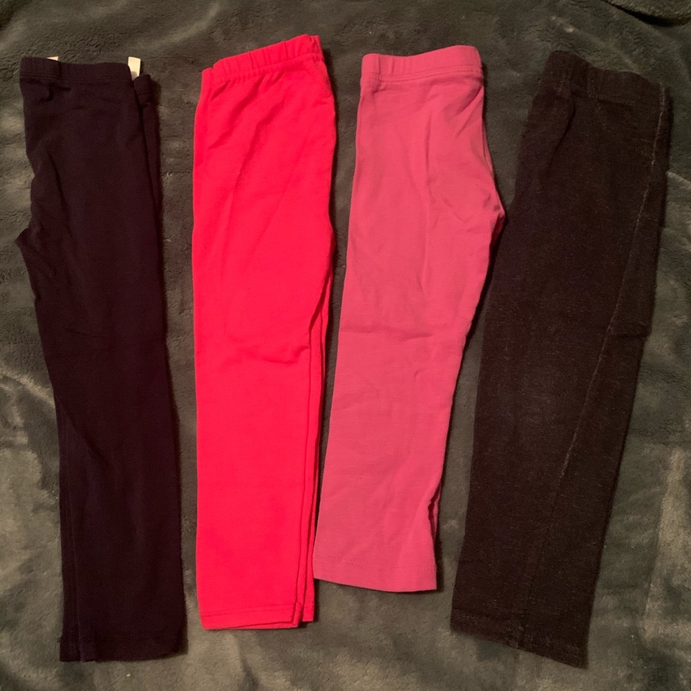 4 pair of solid leggings